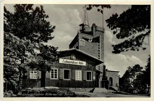 Ludwigshafener Hütte auf der Kalmit -299368