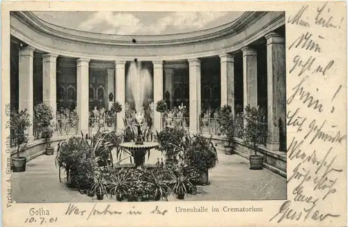 Gotha - Urnenhalle im Crematorium -401844