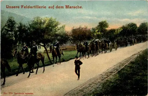 Unsere Feldartillerie auf dem Marsche -402636