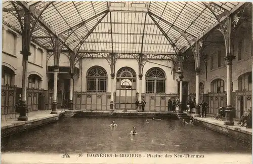 Bagneres de Bigorre - Piscine des Neo Thermes -402358