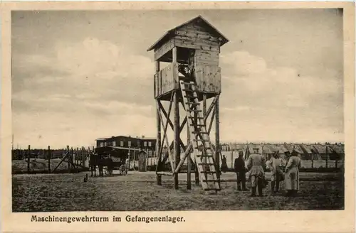 Maschinengewehrturm im Gefangenenlager -262302