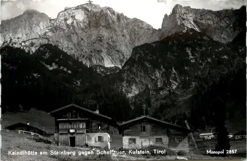 Kaindlhütte mit Steinberg gegen Scheffauer -330846