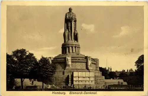 Hamburg - Bismarckdenkmal -330370