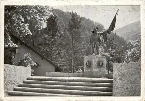 Kufstein - Andreas Hofer Denkmal am Heldenhügel -330948