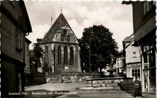 Arnstadt/Thüri. - Bachkirche mit Hopfenbrunnen -331572