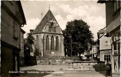 Arnstadt/Thür. - Bachkirche mit Hopfenbrunnen -332242