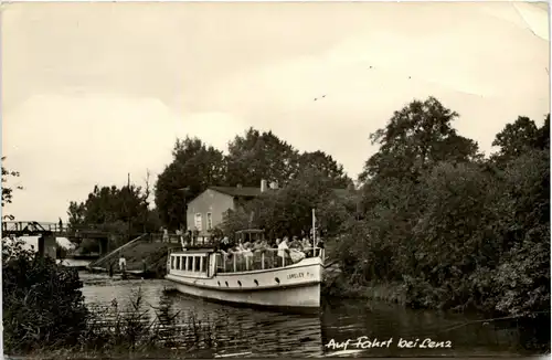 Auf Fahrt bei Lenz -331168