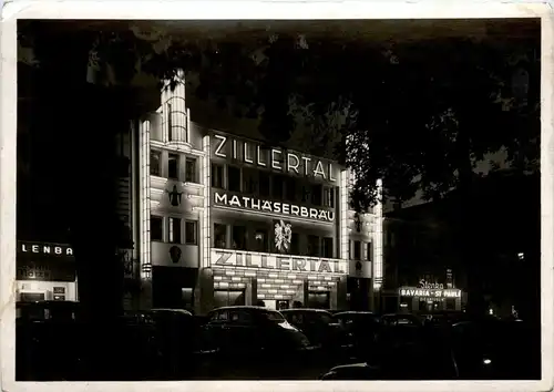 Hamburg - St.Pauli bei Nacht Zillertal -331242