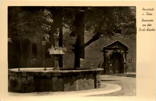 Arnstadt/Thür. - Brunnen an der Bachkirche -331978