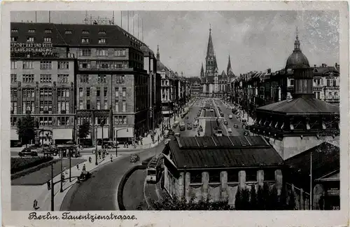 Berlin-Charlottenburg - Tauentzienstrasse -328694