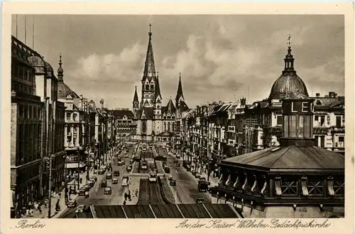 Berlin-Charlottenburg - An der Kaiser W.Ged.Kirche -328760