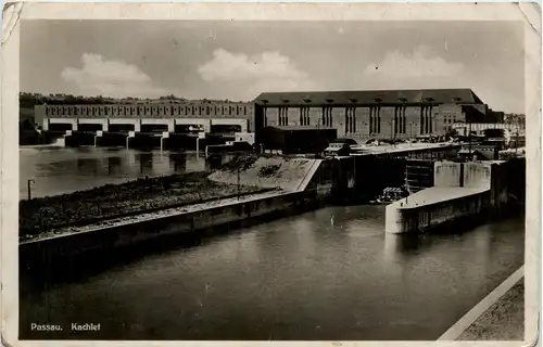 Passau/Bayern - Kachlet mit Schleuse -329686