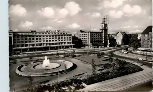 Berlin-Charlottenburg - Reichskanzler-Platz -328440