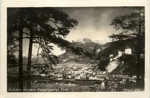 Kufstein/Tirol - mit dem Kaisergebirge -328172