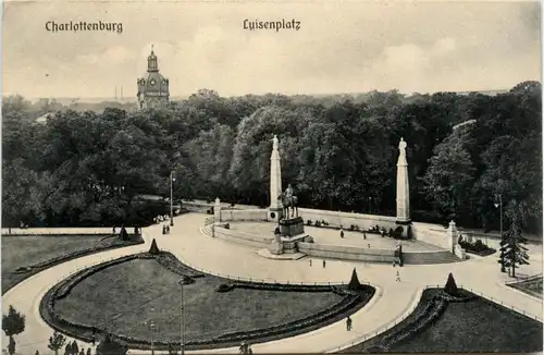 Berlin-Charlottenburg - Luisenplatz -328454