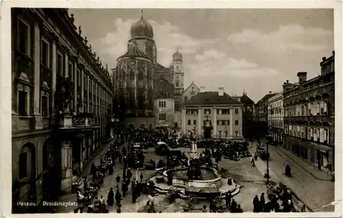 Passau/Bayern - Residenzplatz -329584