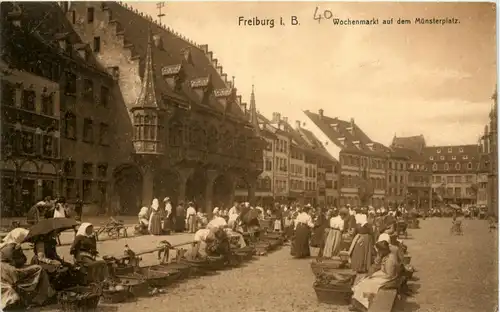 Freiburg i.Br./Baden-Württemberg - Wochenmarkt auf dem Münsterplatz -328954