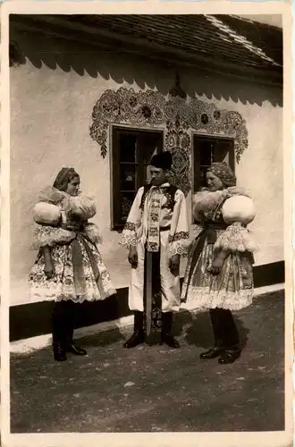 Morvske narodni kroje - Hroznova Lhota -283182