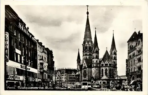 Berlin-Charlottenburg - Tauentzienstrasse mit Kaiser Wilhelm Gedächtniskirche -328652