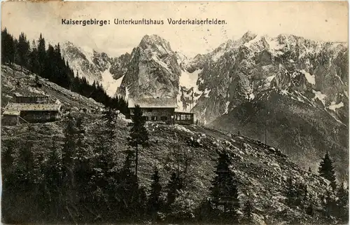 Kaisergebirge, Kufstein und Umgebung/Tirol - Hütte Vorderkaiserfelden -329266