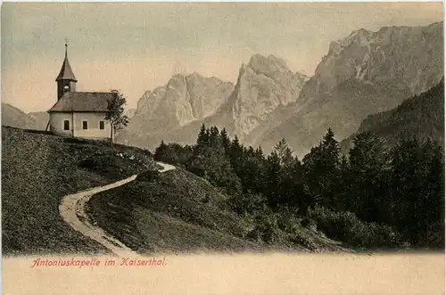 Kaisergebirge, Kufstein und Umgebung/Tirol - Antoniuskapelle im Kaisertal -329294