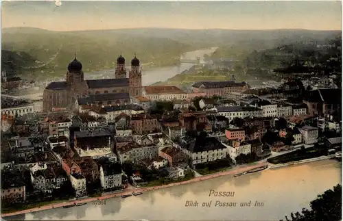 Passau/Bayern - Blick auf Passau und Inn -329444