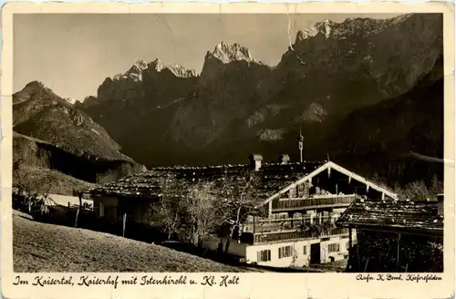 Kaiserhof mit Totenkirchl und Kl. Halt -329206