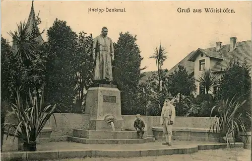 Bayern/Allgaü - Bad Wörishofen, Kneippdenkmal -333670