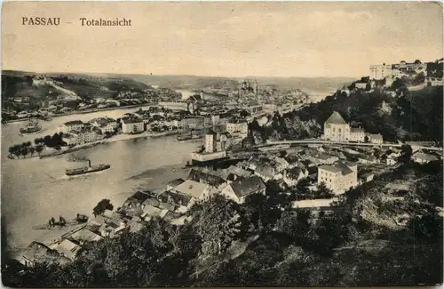 Passau, Bayern - Totalansicht -327788