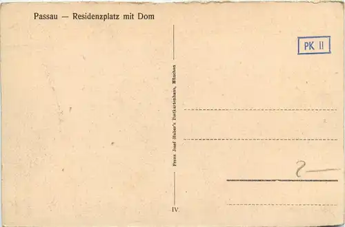 Passau, Bayern - Residenzplast mit Dom -327858