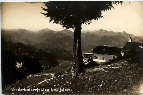 Tirol/Kaisergebirge/Kufstein und Umgebung - Vorderkaiserfelden -334766