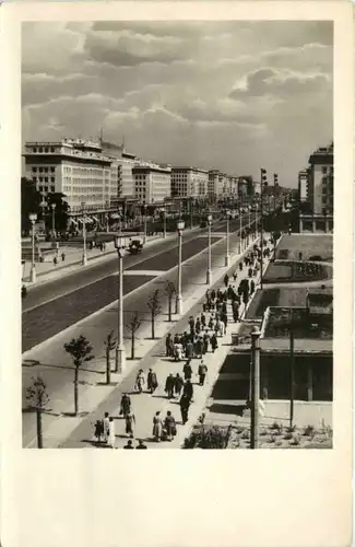 Berlin Stalinallee -406892