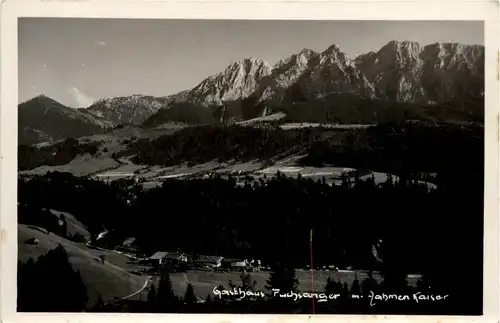 Kaisergebirge - Gasthaus Fuchsanger mit zahmen Kaiser -327320