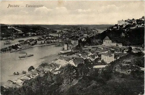 Passau, Bayern - Totalansicht -327964