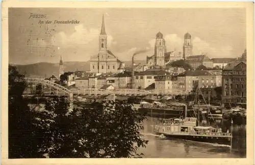 Passau/Bayern - Passau, An der Donaubrücke -319596