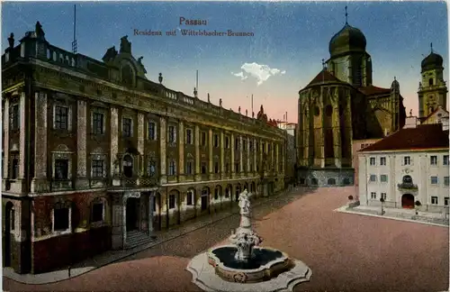 Passau/Bayern - Passau, Residenz mit Wittelsbacher Brunnen -319658