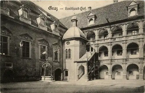 Graz/Steiermark - Landhaus-Hof -336312