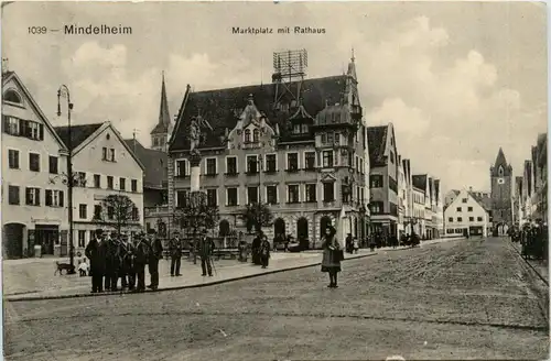 Mindelheim/Bayern/Schwaben/Unterallgäu - Marktplatz mit Rathaus -337642