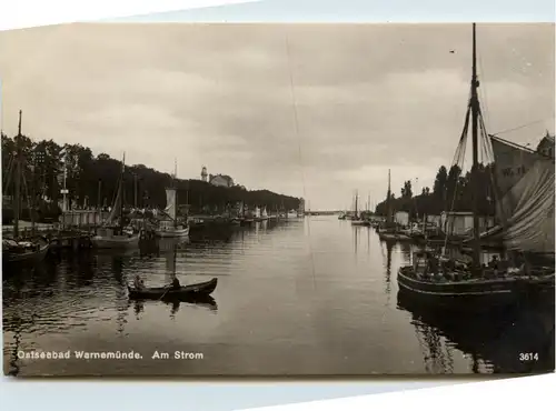 Warnemünde - Am Strom -409590