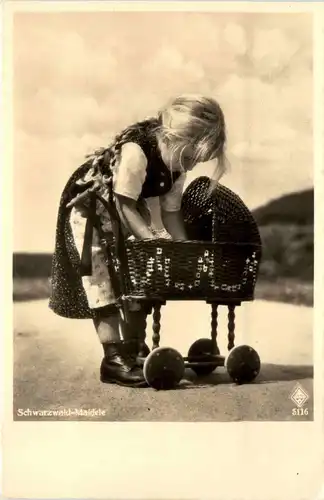 Puppen - Schwrzwald -409894