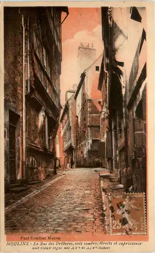 Moulins - La rue des Orfevres -410832