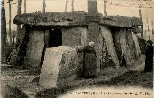 Bagneux - Le Dolmen -410772