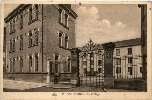Compiegne - Le College -411434