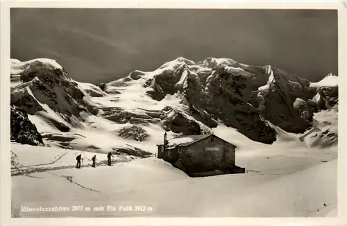 Diavolezzahütte mit Piz Palü -412058