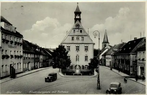 Bayern/Oberpfalz/div.Orte und Umgebung - Grafenwöhr, Hindenburgplatz mit Rathaus -338890