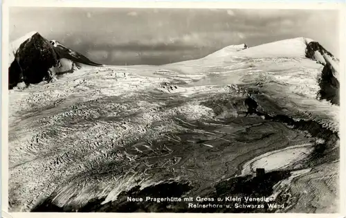 Osttirol, Neue Pragerhütte mit Gross und Kleinvenediger, Reinerhorn -351280