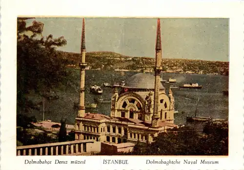 Istanbul - Domabaghtche Naval Museum -290648