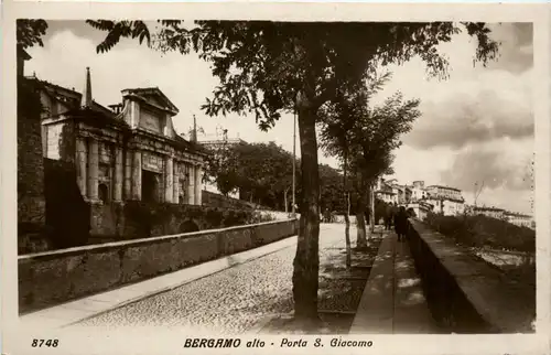 Bergamo - Porta S Giacomo -72546