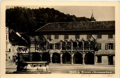 Bruck a.d. Mur/Steiermark - Kornmesserhaus u. Brunnen -326526