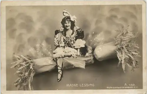 Madge Lessing -73200